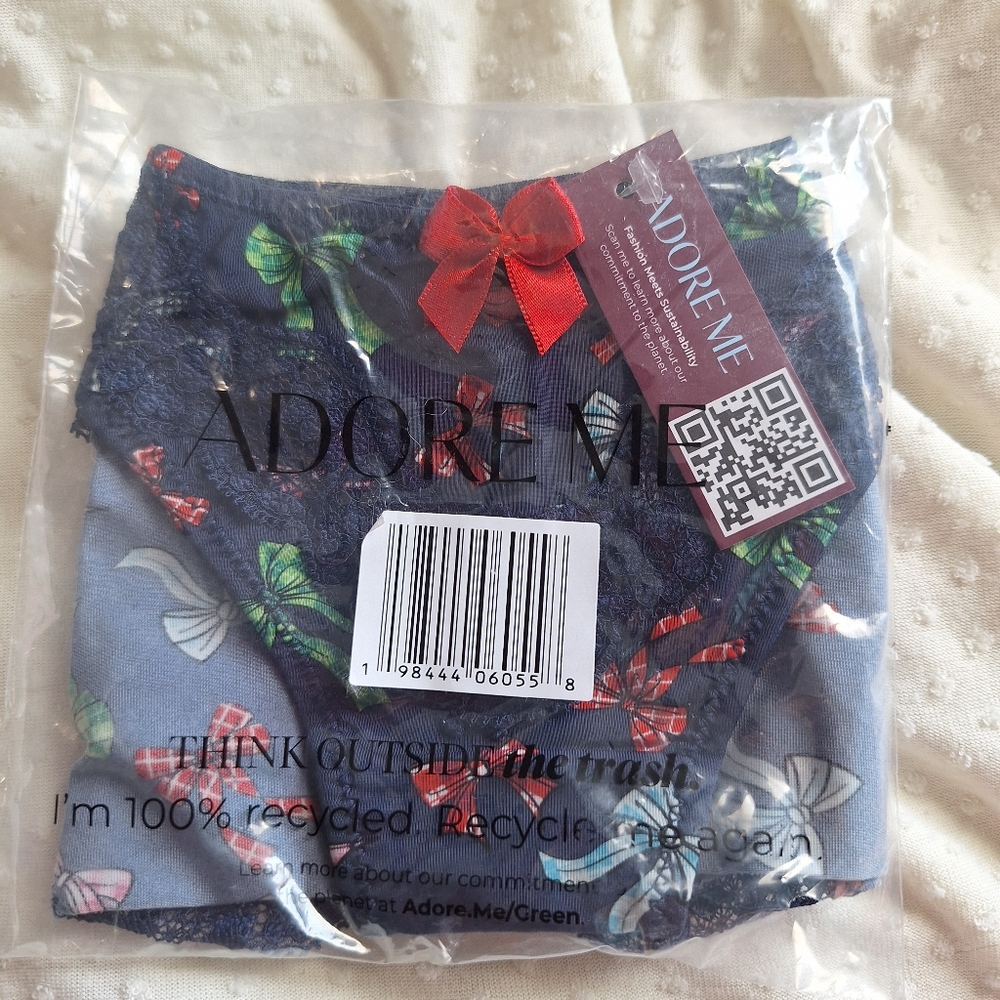 NWT Womens Adore Me Christmas Bow Underwear